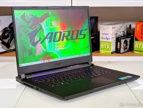 Herný notebook AORUS 15 | QHD 165Hz | i7-13700 | RTX 4070 - 2