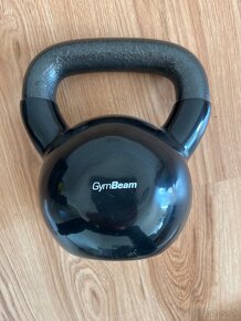 Predávam kettlebell gymbeam 12kg - 2