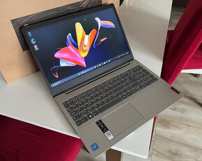 15.6/Lenovo/Notebook/4GB RAM DDR4/128GB NVMe/Intel HD Graf - 2