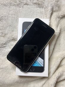 iPhone SE 2020 64GB - 2