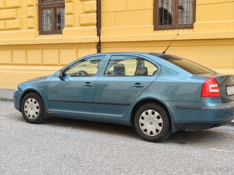 Škoda Octavia 2, 1.6mpi, benzín - 2