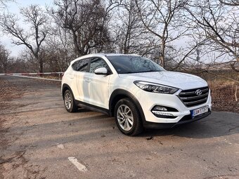 Hyundai Tucson 1.7 CRDI - 2