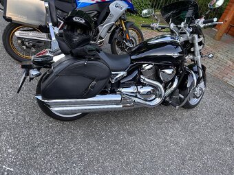 SUZUKI INTRUDER M1500 / - 2