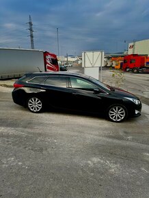 Hyundai i40 1,7CRDi - vyhrievaný volant,4x vyhr.sedačky - 2