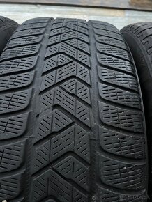 ❄️zimna sada 235/55 R20 Pirelli. Rv2022 - 2