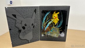 Pokémon Svetlo Pikachu - 2