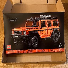 LEGO® Technic 42177 Mercedes-Benz G 500 PROFESSIONAL Line - 2