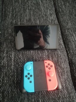 Nintendo switch - 2