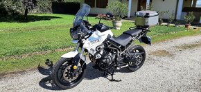 Triumph Tiger 800XRT - 2