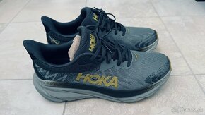 Hoka - 2