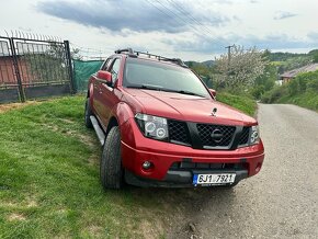 NISSAN NAVARA D40 2,5 DCI - 2