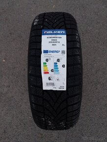 Zimné pneu Falken 205/60 R16 - 2