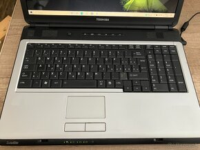 Toshiba Satellite L350 - 2