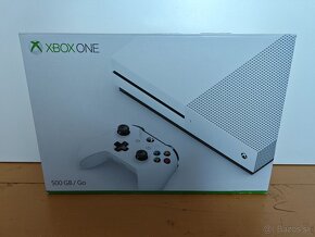 ✅ Xbox One S 500GB + 2x ovládač + 2x Hry ✅ - 2