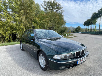 Predám BMW e39 520i - 2