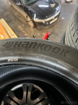 Hankook 285/40 R22 - 2