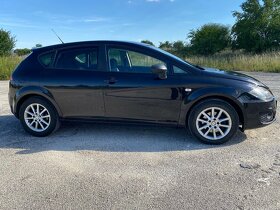 Seat leon 2 1P 2010 facelift 2.0tdi 103kw BMM čierna metalíz - 2