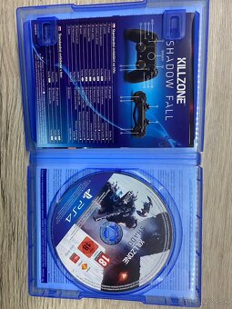 Predám hru na PS4 killzone shadow fall - 2