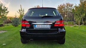 Mercedes Benz B trieda B150 - 2