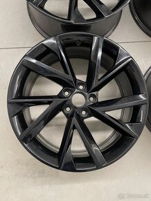 5x112 r19 Vega - 2