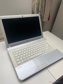 SONY VAIO PCG-61311M - 2