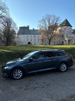 Škoda Superb Combi 2.0 TDI DSG - 2