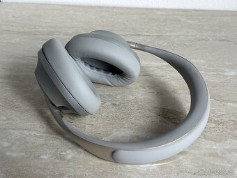 Bose Noise Cancelling 700 - 2