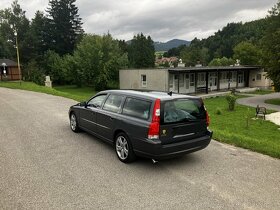 Volvo V70 D5 Momentum A/T 2007r. - 2