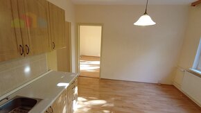 REZERVOVANÉ 1 izbový byt /DOBRÁ INVESTÍCIA/  37m2 Nitra - Kl - 2