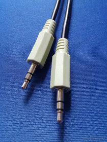 Predám audio kábel 3,5mm jack/3,5mm jack - 2