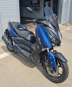 Yamaha Xmax 300 - 2