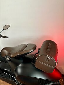 Vespa 946 Emporio Armani 0020 - 2