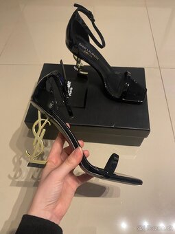 Saint Laurent opyum sandals in patent leather - 2