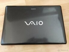 predám nefunkčný notebook Sony Vaio PCG-71211M - 2