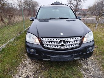 Mercedes ML 320 - 2