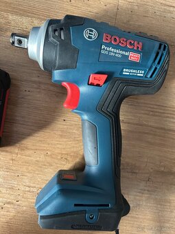 Bosch Akumulátorový rázový uťahovač GDS 18V-400 - 2