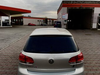 Volkswagen Golf 6 - 2