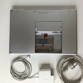 MacBook Pro "Core 2 Duo" 2,4GHz 15" z 2008 - 2