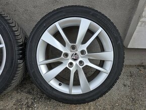 Zimne kolesa Skoda Octavia 5x112 r17 225/45 r17 - 2