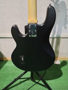 Sterling by Music Man S.U.B. Sting Ray 4 VSS - 2