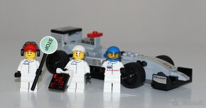 LEGO Speed Champions 75911 - Zastávka v boxoch - 2