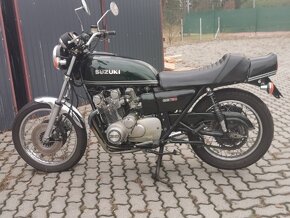 Suzuki GS750 - 2