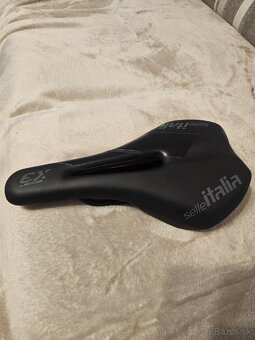 Predam nove sedlo Selle Italia - 2