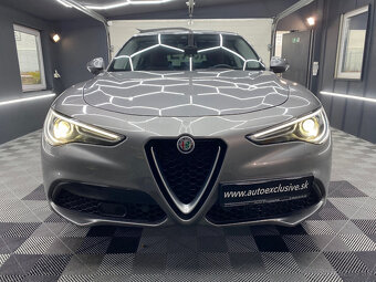 Alfa Romeo Stelvio 2.0 GME Super AWD A/T - 2