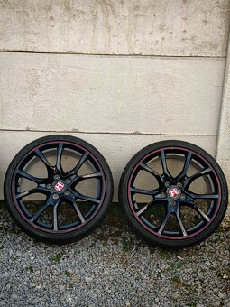 TypeR FK8 R20 - 2