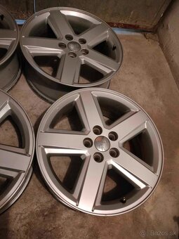 4ks alu disky orig. Jeep 5x114,R R18 - 2