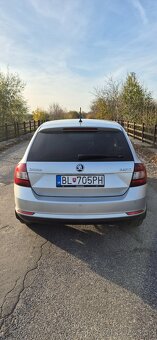 Skoda rapid spaceback - 2