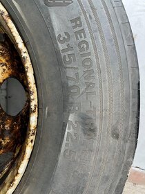 Continental HSR 2 315/70 R 22,5 na disku , dezén 50%, - 2