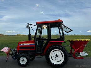 Japonský traktor YANMAR F18D Diesel 3 válec, 18HP - 2