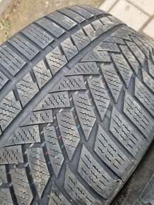 255/40R19 - 2